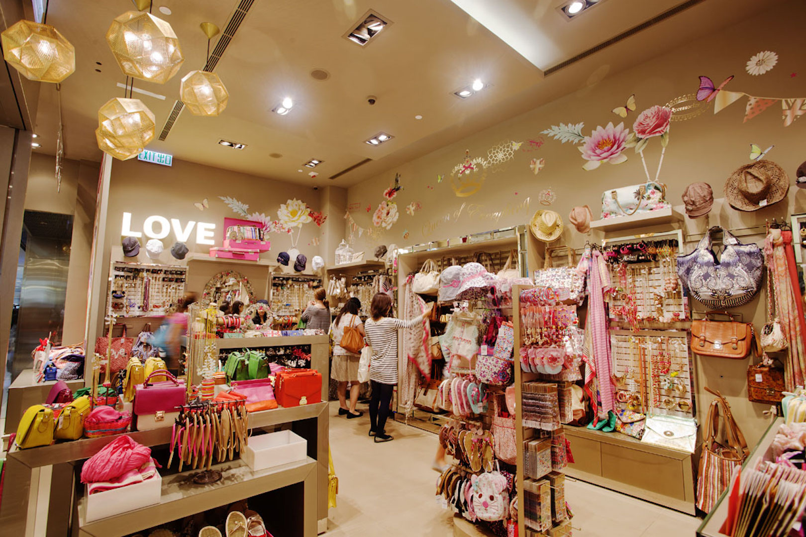 Retail Project - Accessorize